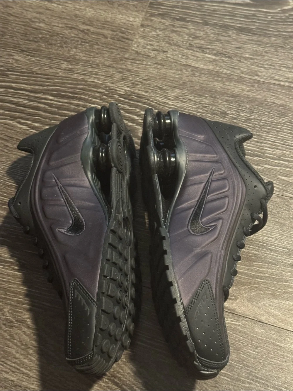 Nike shox r4